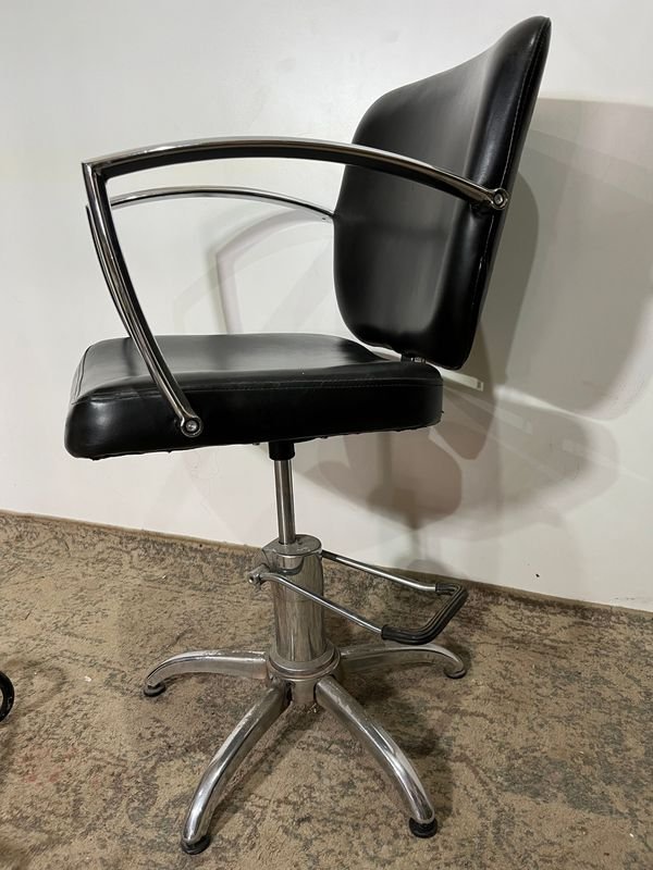 Item 850954 - Image 3