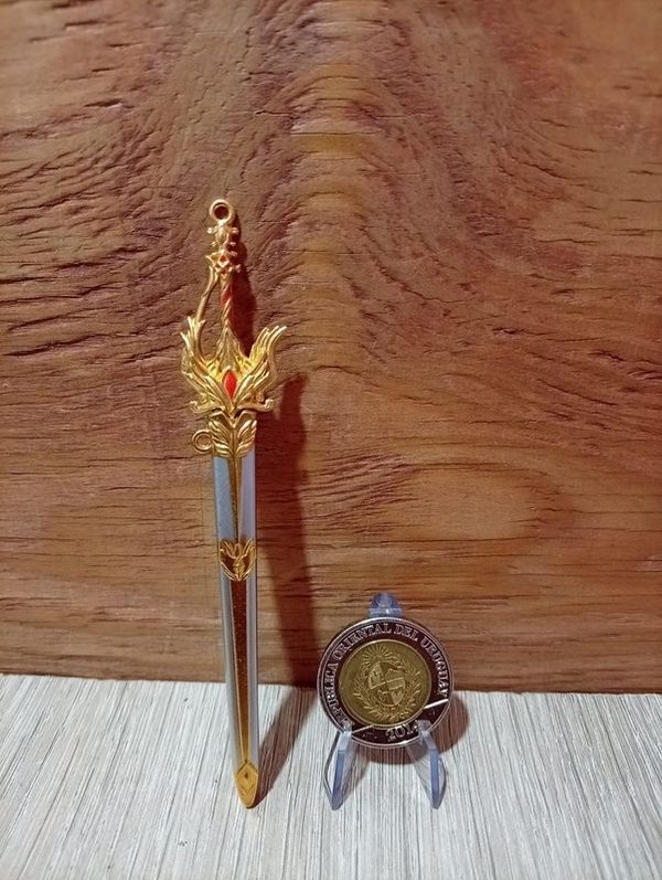 Espada Sagrada del Ángel en Miniatura o Abrecartas de Metal - Douluo Soul Land - imagen 1