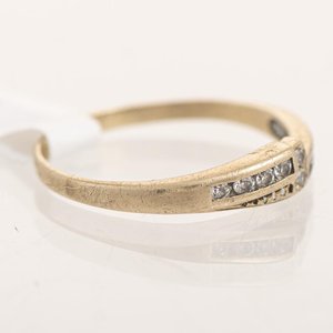 Anillo de Oro 18k con Circonias Talla 16.5 mm - imagen 2
