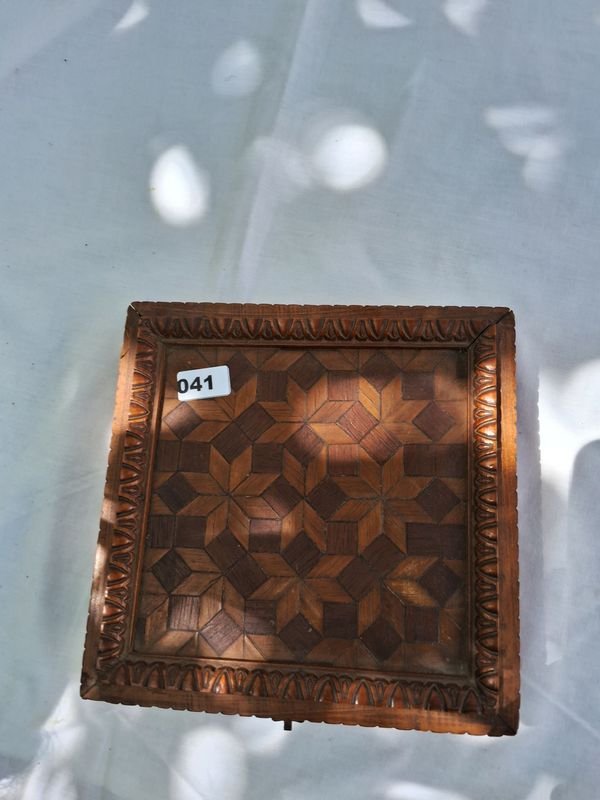 Item 869558 - Image 1