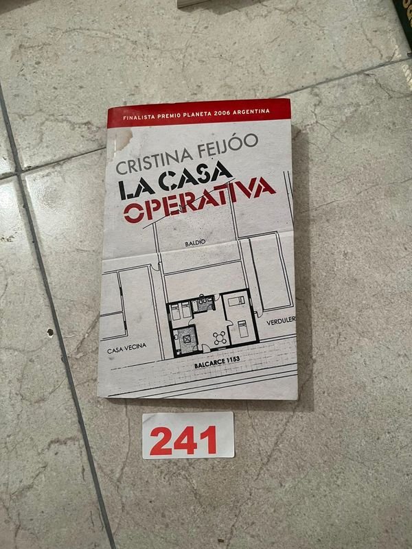 La Casa Operativa por Cristina Feijóo - Novela Planeta 2007