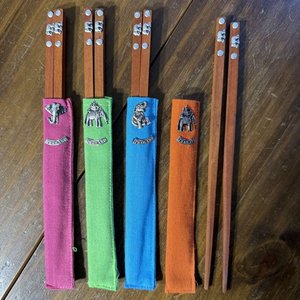 Juego de 4 Pares de Palitos Chinos de Madera con Fundas Originales Thailand - imagen 1