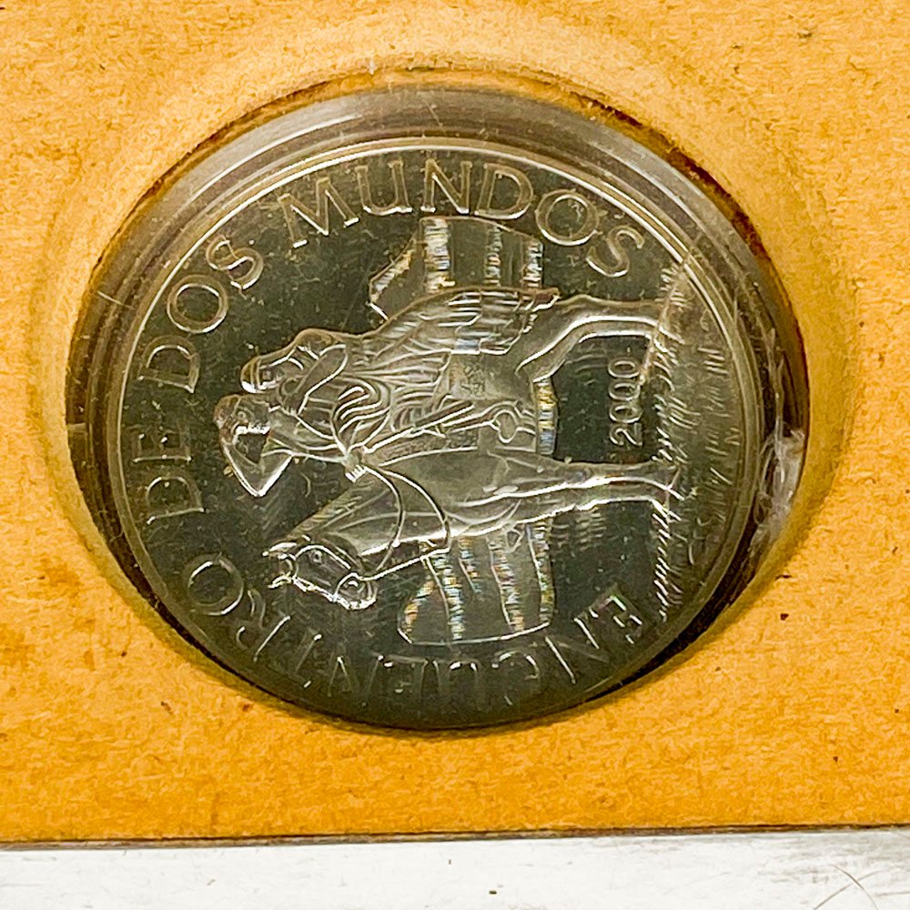 Monedas de plata conmemorativas FIFA y encuentro de dos mundos - imagen 2