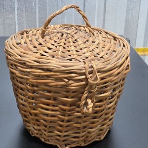 Conjunto de Cestas de Mimbre Artesanales Variadas - imagen 10
