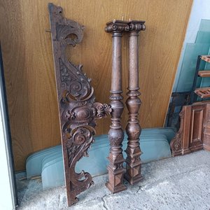 Lote anterior: Columnas y Moldura de Roble Tallado Antiguo