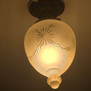 Plafón de Techo con Tulipa Esmerilada y Tallada - imagen 3