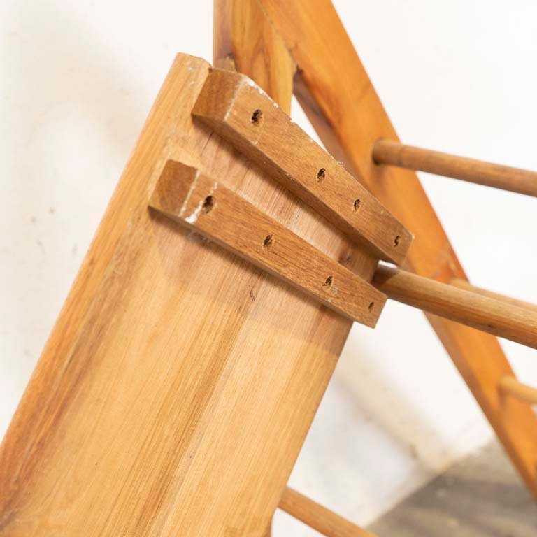 Item 2101947 - Image 2