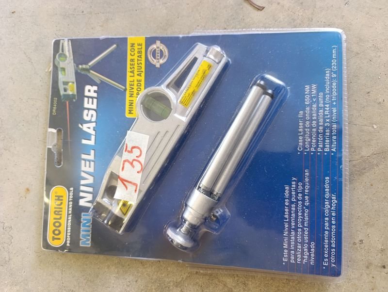 Nivel y Termómetro Laser - Herramientas de Medición - imagen 3