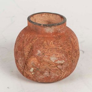 Lote anterior: Florero de Cerámica Firmado SB - 13 cm