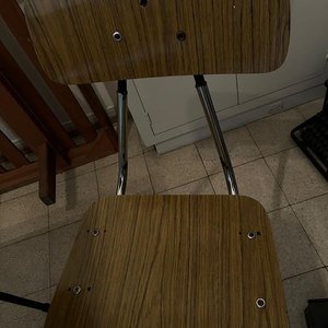 Mesa de Comedor con Dos Sillas Estilo Retro - imagen 4