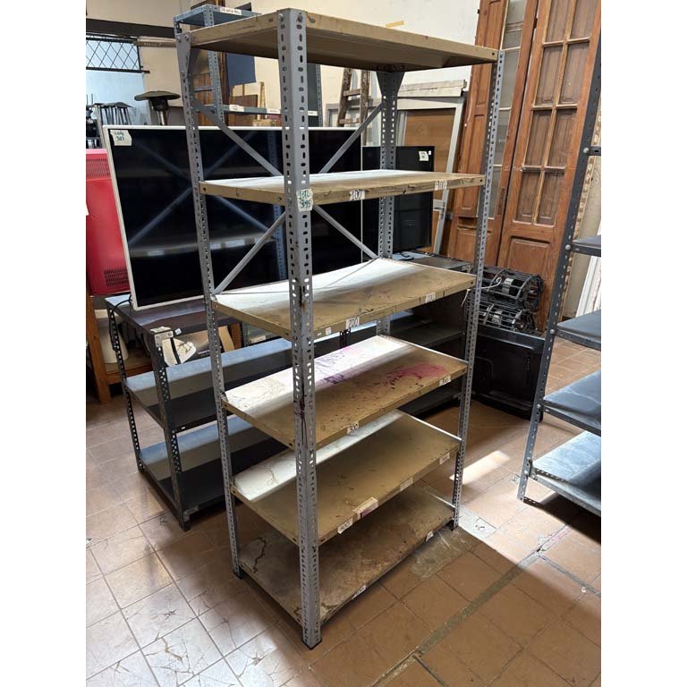 Item 2102468 - Image 0