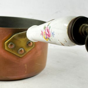 Olla de Cobre Fantuzzi con Asa de Cerámica Decorada - imagen 3