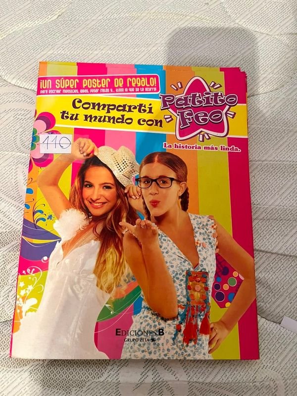 Libro "Compartí Tu Mundo Con Patito Feo" por Carolina Di Bella