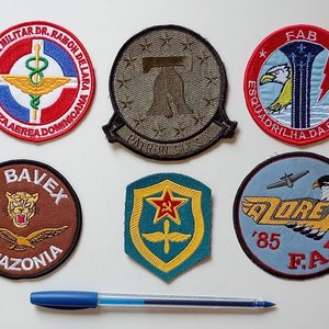 Lote siguiente: Lote de 6 Parches de Aviación Militar: FAU y Otros Países