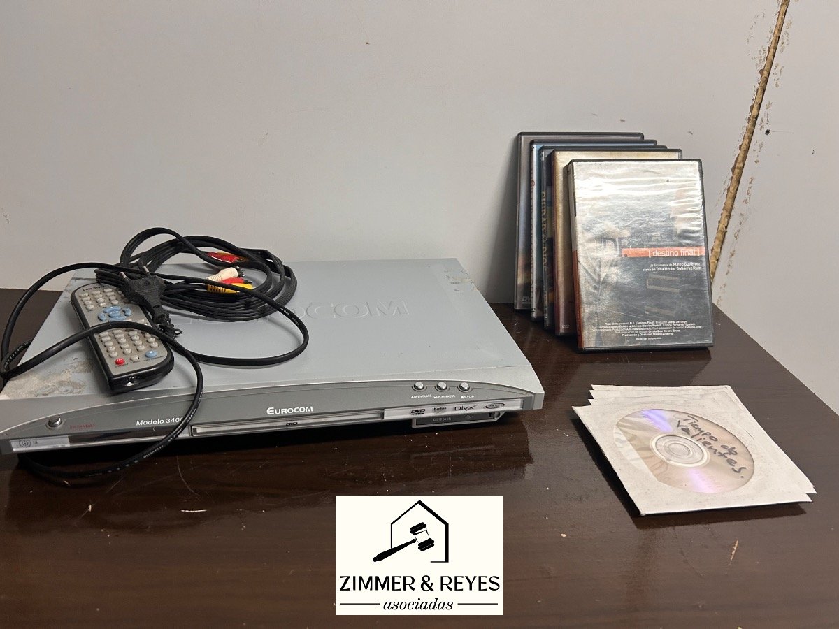 Reproductor de DVD Eurocom con Control Remoto y Películas