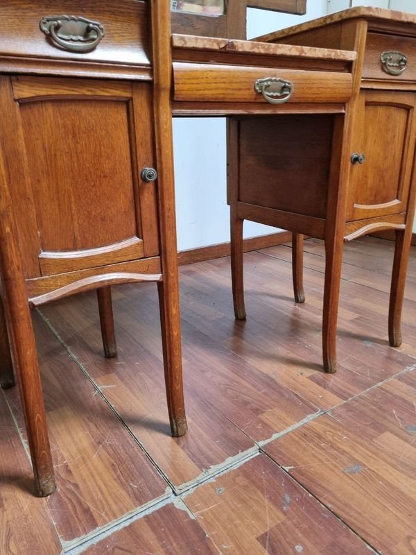 Item 889992 - Image 1