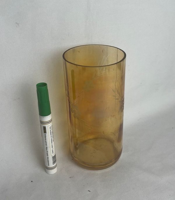 Vaso de cristal con diseño floral - imagen 1