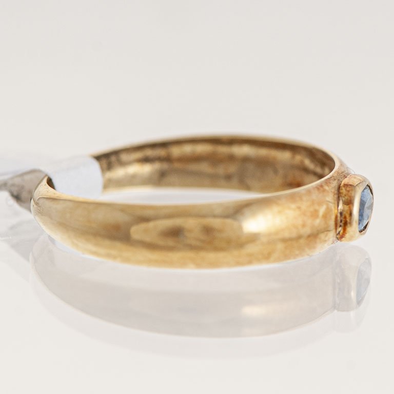 Anillo de oro con zafiro - imagen 2