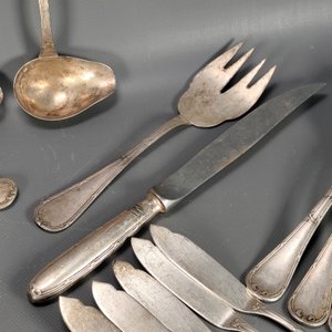 Conjunto Wolff de 56 Cubiertos de Plata Alpaca: Piezas de Servir, Cuchillos, Tenedores y Cucharas - imagen 4