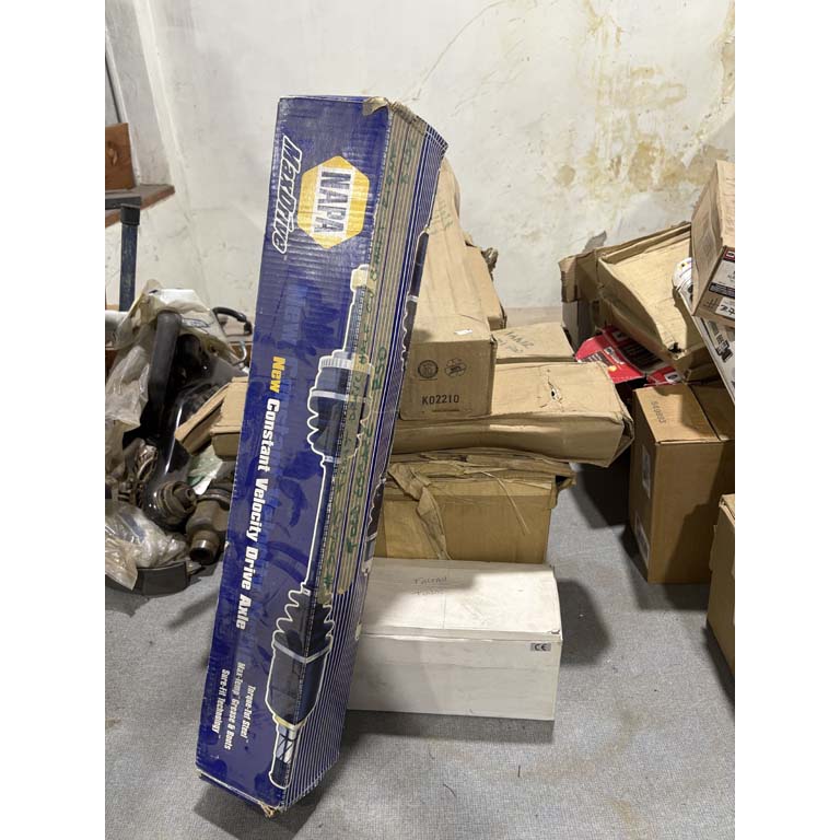 Lote anterior: Lote de repuestos para automóviles: amortiguadores, parrillas y alternador