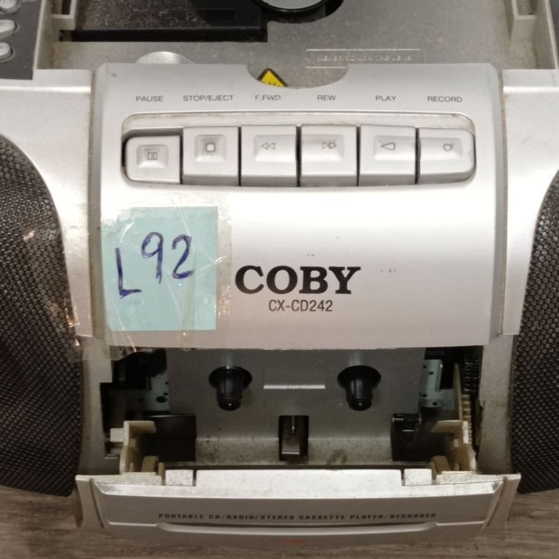 Equipo de música COBY CX-CD242 en buen estado - imagen 2