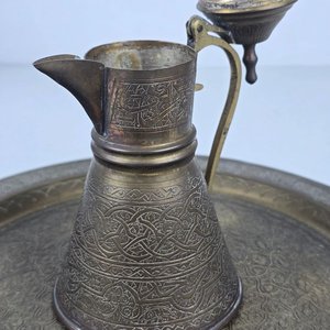 Juego de Té Turco en Bronce, Madera y Vidrio Azul - imagen 4