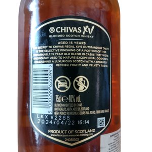 Botella de Whisky Chivas Regal 15 Años Blended Scotch Whisky 750ml - imagen 2