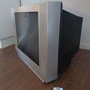 Televisor Panavox de 29¨ - Modelo 29LN -  Color de Tubo - Prende - imagen 4