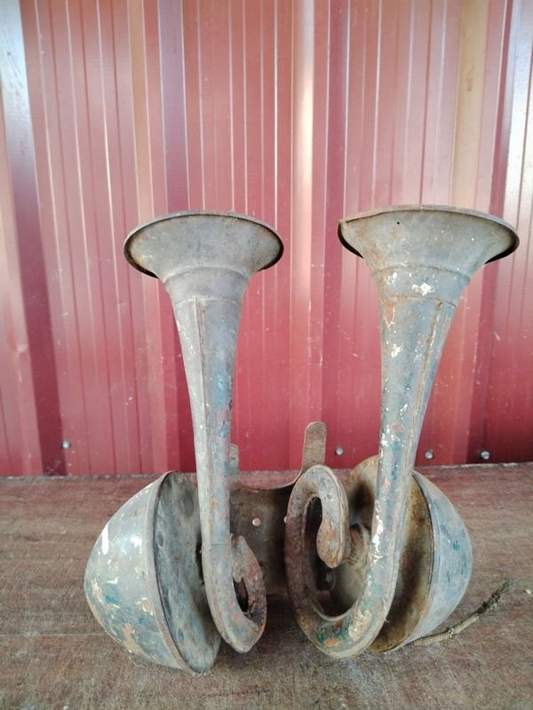 Item 844811 - Image 0