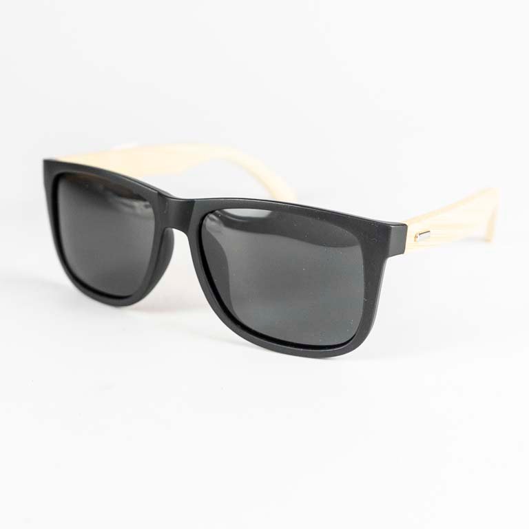 Lote siguiente: Lentes de sol para hombre