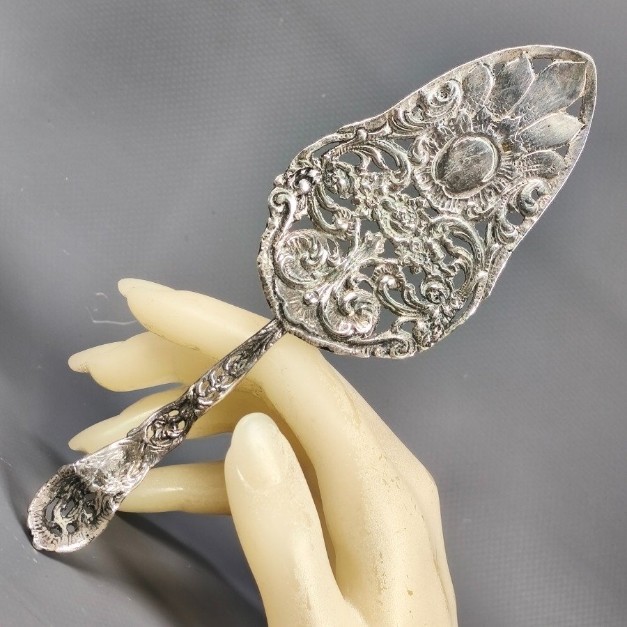 Antigua pala para torta en plata sellada 830 - imagen 3