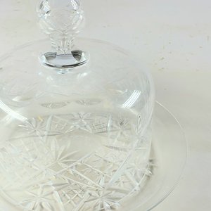 Plato y Campana de Cristal Tallado para Presentación - imagen 3