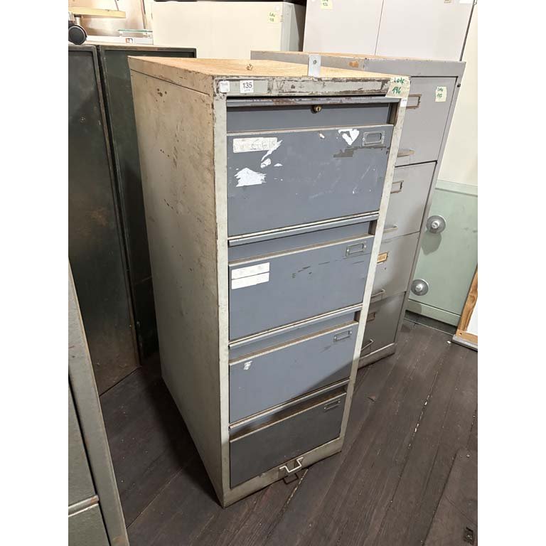 Item 2104626 - Image 0