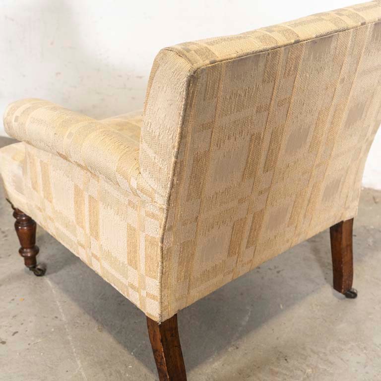 Sillones ingleses rodantes tapizados tela dorada - imagen 3