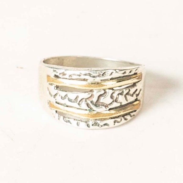 Anillo Doble de Plata y Oro con Diseño
