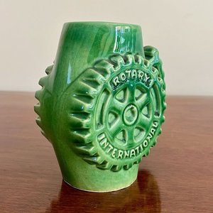 Jarra Cervecera Coleccionable Rotary International Verde Brillante - imagen 4