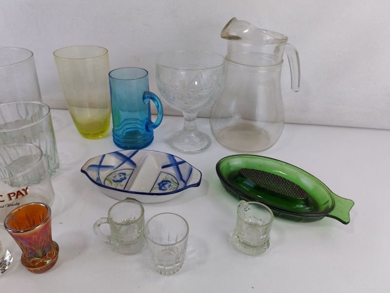 Gran Lote De Vasos Y Varios - Colección de vidrio colorido - imagen 4