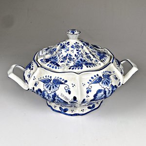 Sopera de Loza Decorada con Tapa y Asas - imagen 2