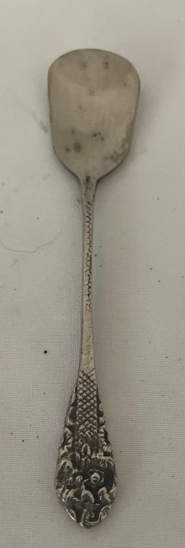 Cucharas de plata con adornos - imagen 5