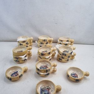 Set de 23 Mini Cazuelas Artesanales de Cerámica con Decorado Colonial - imagen 2