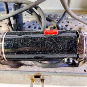 Minitorno Eléctrico con Caja Metálica - imagen 3