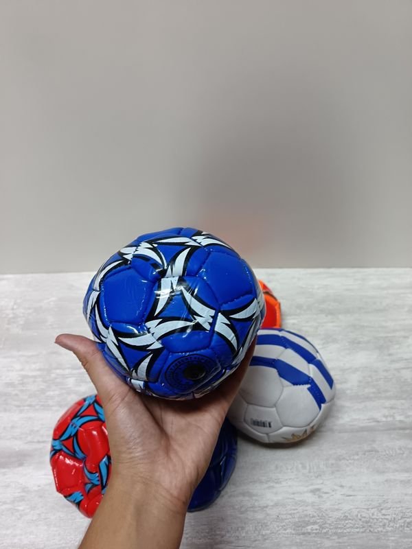 Pelotas de fútbol para niños - imagen 4