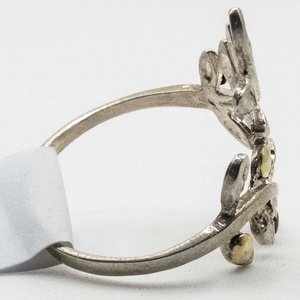 Anillo de Plata y Oro con Diseño de Hojas - imagen 2