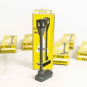 10 cajas con poste de luz Marklin, accesorio de maquetas de tren. - imagen 2