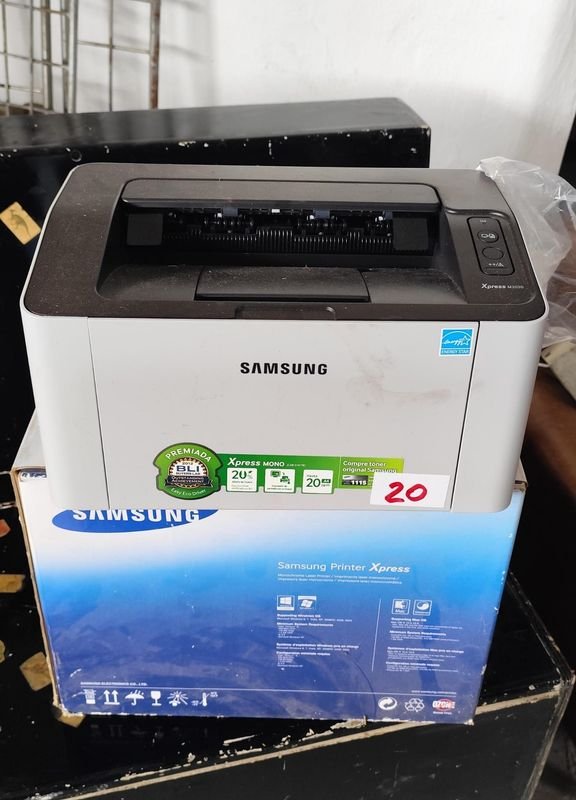Impresora Samsung Xpress Monocromática - imagen 1