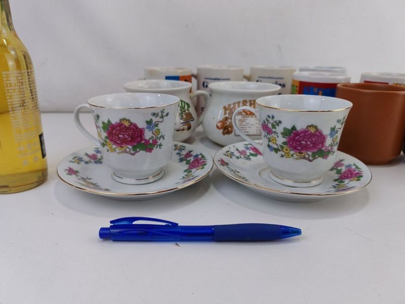 Tazas y Platos de Cerámica y Porcelana - imagen 3