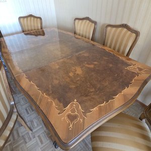Juego de Comedor Francés Estilo Luis XV con Marquetería y Tapizado Rayado - imagen 8