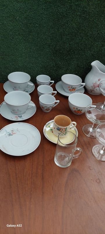 Colección de Tazas y Copas en Venta - imagen 18