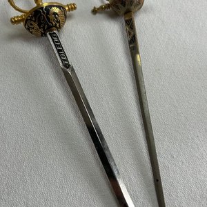 Dos Abrecartas Estilo Espada Española Antigua, Toledo - imagen 2