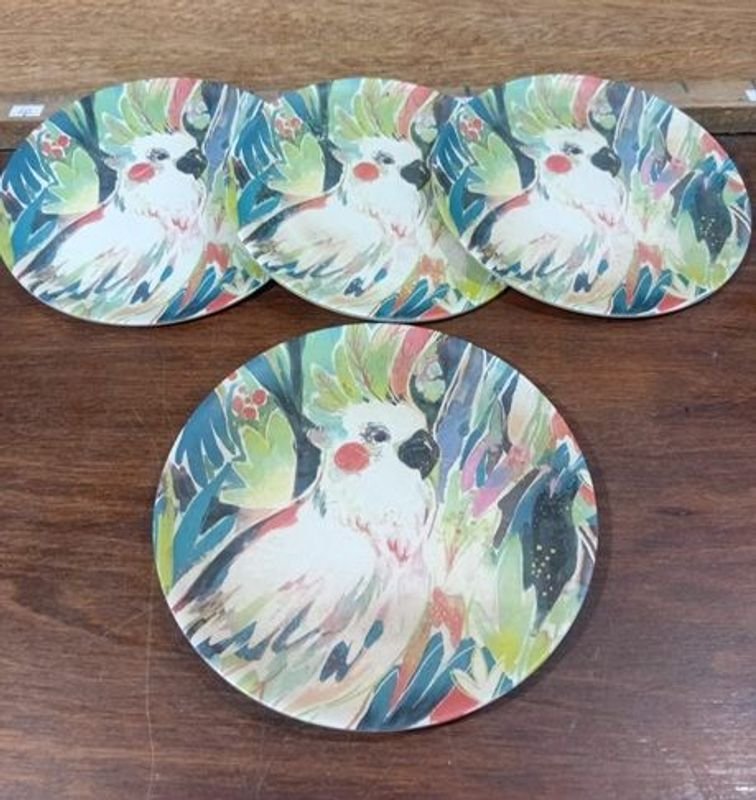 Set de 4 Platos Vintage de Melamina con Diseño de Cacatúa
